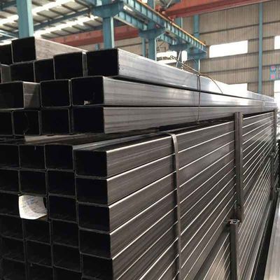 Tubo de aço carbono quadrado 65x65 10 x 10 com buracos 80 x 80 Certificado pela ISO9001